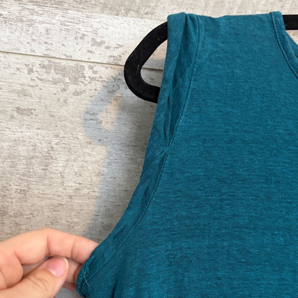 LOFT Dark Teal Linen Muscle Tee Tank Top - Picture 3 of 5